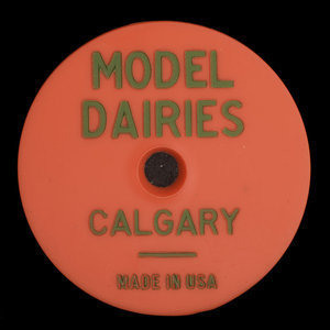 Canada, Model Dairies Limited, 1 chopine de lait standard : 12 avril 1965